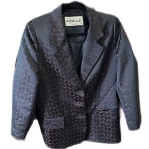 3 Silk/satin Metamerism